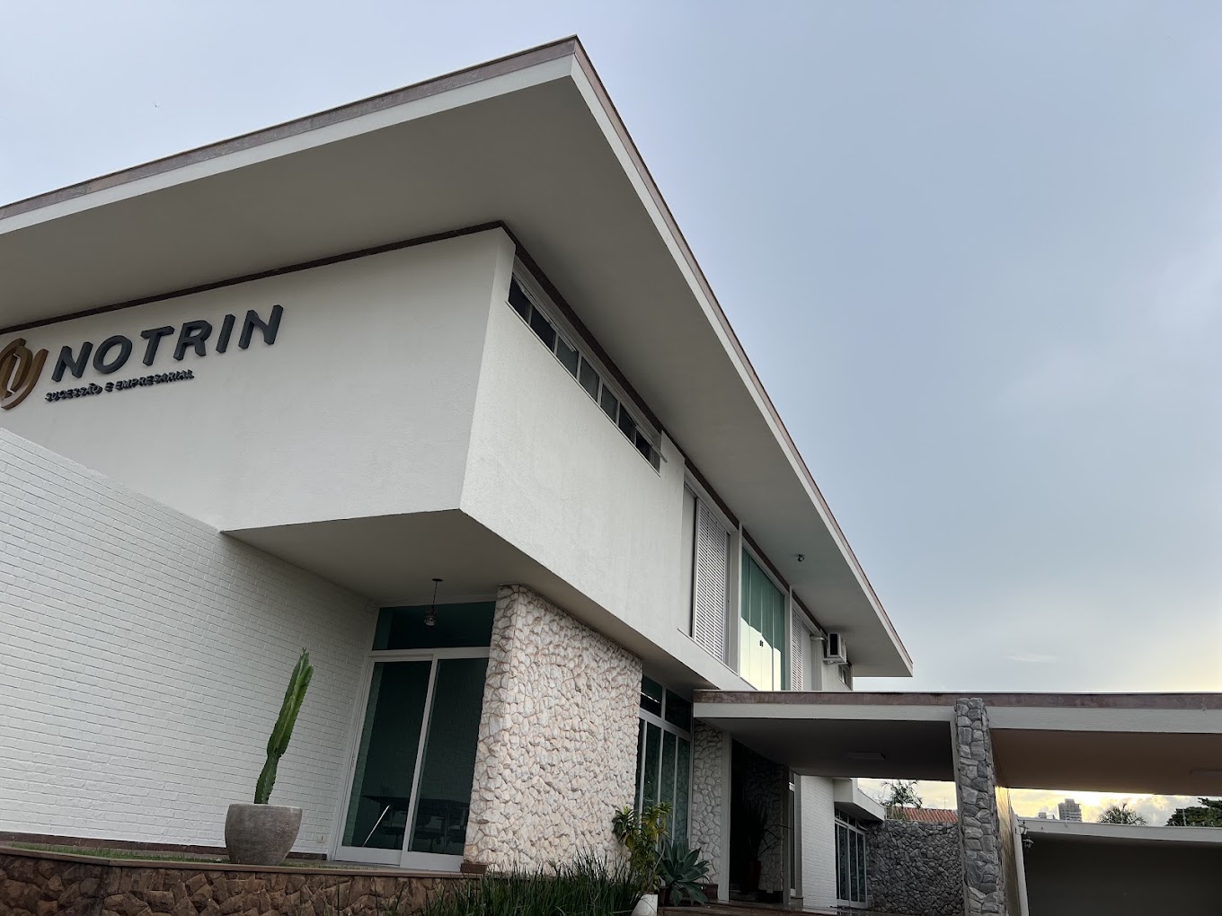Fachada do escritório da Notrin Consultoria em Goiânia — GO